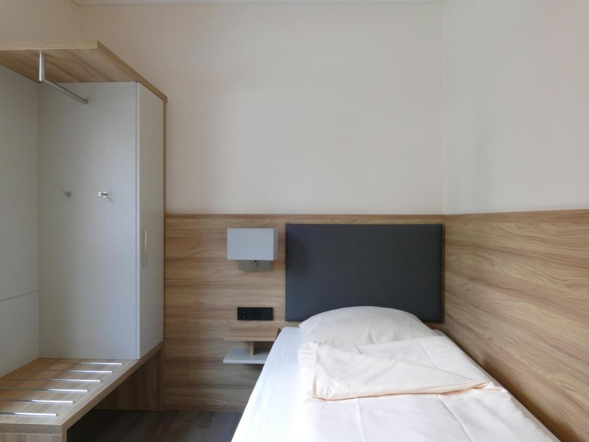 Landhaus Mienenbuettel นอยวุล์มสตอร์ฟ ภายนอก รูปภาพ