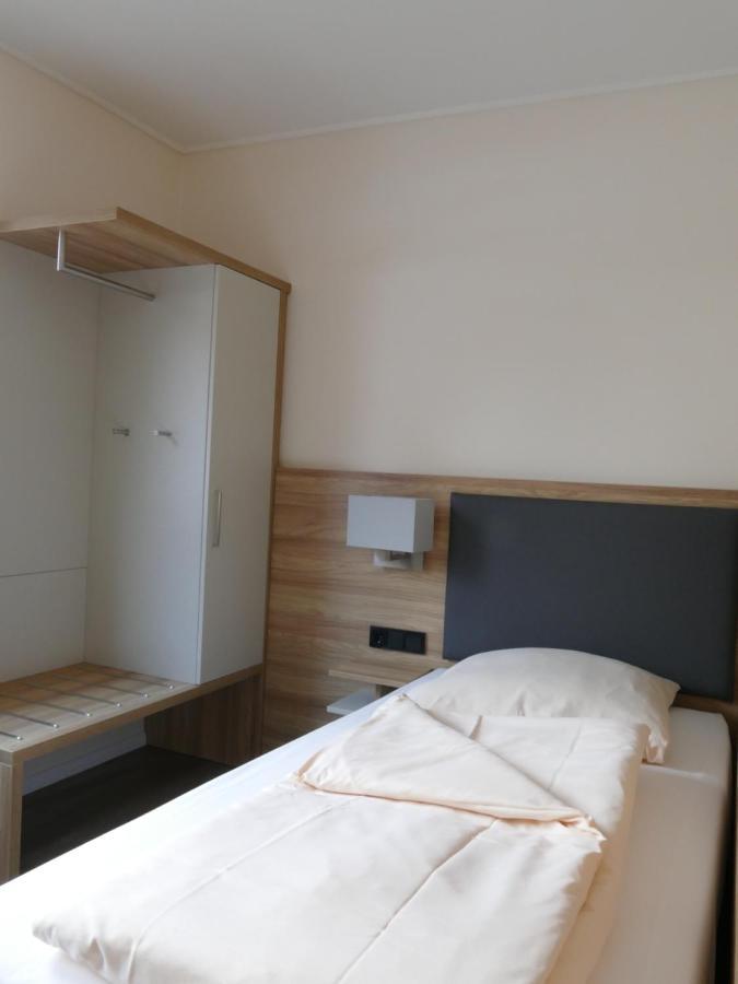Landhaus Mienenbuettel นอยวุล์มสตอร์ฟ ภายนอก รูปภาพ